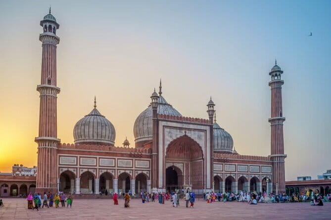 Old & New Delhi City Private Tour - Half Day or Full Day Options - Lotus Temple brings a quieter pause