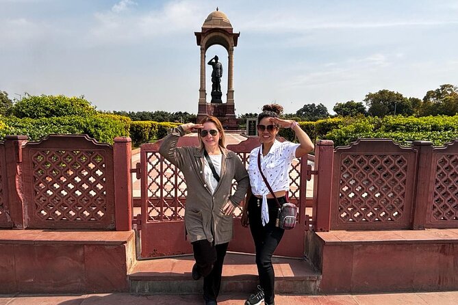 Old & New Delhi Full or Half Day Private Sightseeing Tour - Lotus Temple and an open house of worship