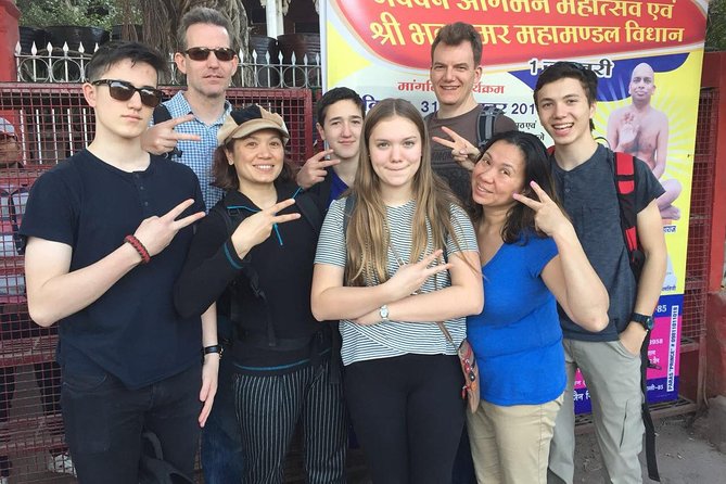 Old Town Delhi Walking Tour (2 Hours Guided Tour with Local) - Ending at Jama Masjid opposite the Red Fort