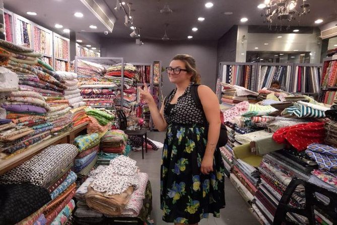 Personalized Old & New Delhi Markets & Shopping Tour - Lajpat Nagar Central Market: ethnic clothing and everyday shopping