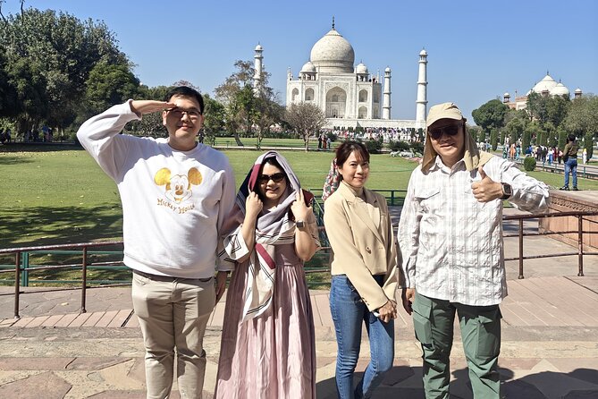 Platinum Luxury Agra Tour Taj Mahal, Agra Fort from Delhi by Car - Agra Fort and the Mughal story