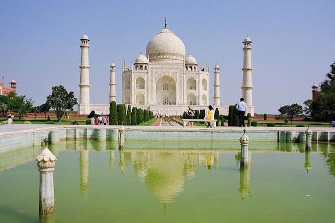 Private 2-Day Tour to The Taj Mahal and Agra from Delhi by Car - How to handle the guide and shopping stops