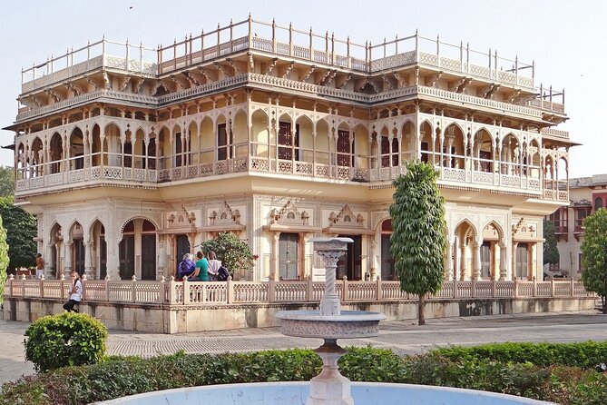 Private 3-Day Golden Triangle Tour: Delhi, Agra & Jaipur by Car - What this three-day Golden Triangle tour really gives you