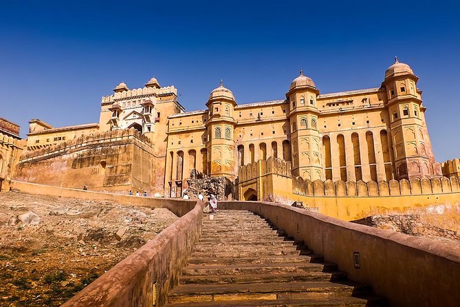 Private 3-Day Luxury Golden Triangle Tour to Agra and Jaipur From New Delhi - Day 2: Sunrise at the Taj Mahal and Agra Fort