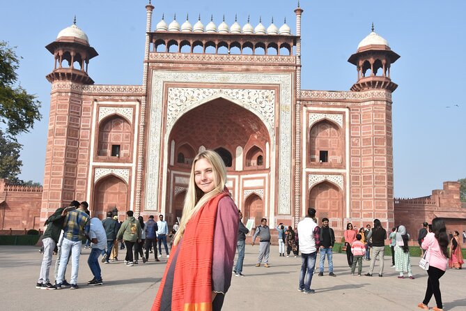 Private 4-Day Golden Triangle Tour with Ranthambore Tiger Safari - Day two: sunrise at the Taj Mahal and Agra Fort