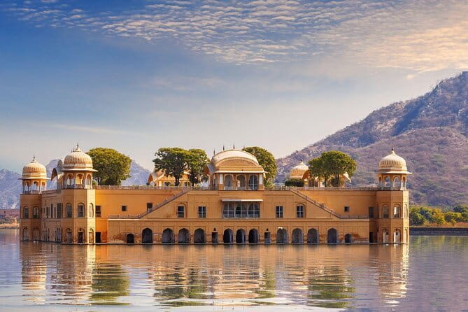 Private 4 Days Golden Triangle Tour From Delhi - Day 3: The Taj Mahal at sunrise and Fatehpur Sikri