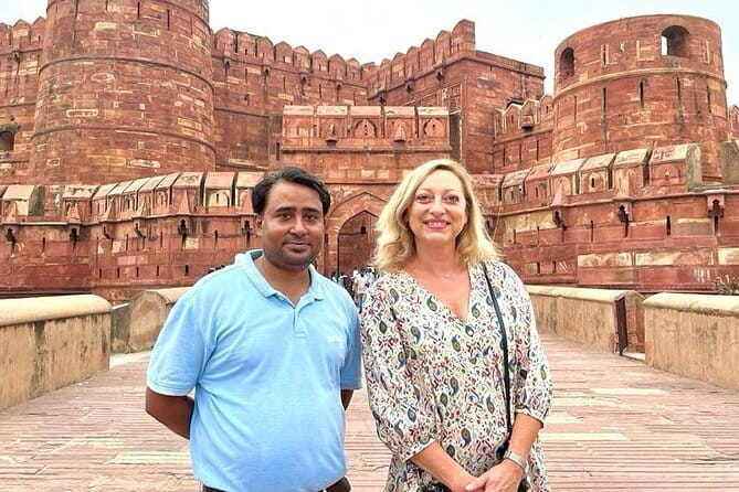 Private 4 Days Golden Triangle Tour From Delhi - Day 1: Old Delhi’s mosques, markets, and Mughal monuments