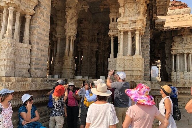 Private 4 Days Golden Triangle Tour from New Delhi with Driver - Day one: Delhi from Mughal forts to modern memorials