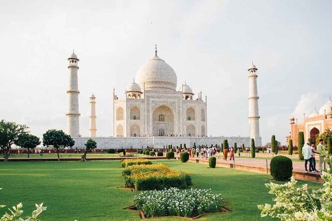 Private Agra Day Trip by Express Train -Taj Mahal & 5-Star Lunch - The Baby Taj at Itmad-ud-Daulah