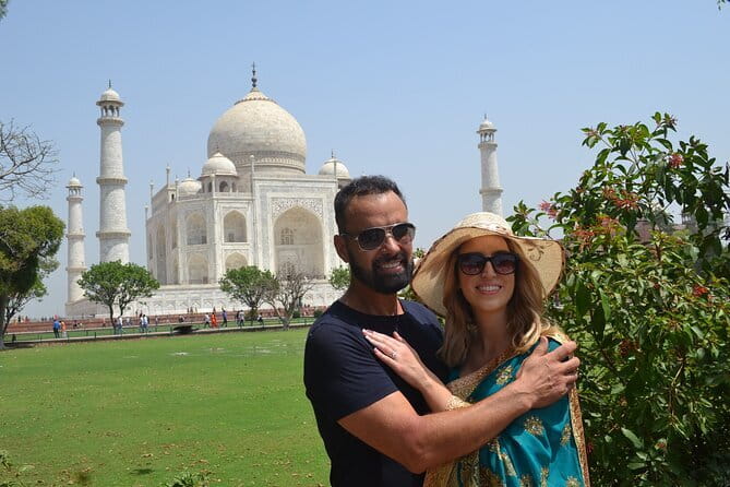 Private Agra Day Trip by Express Train -Taj Mahal & 5-Star Lunch - Who should book this day trip