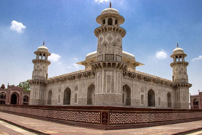 Private Agra Taj Mahal Same Day Tour By Car From Delhi - All Inclusive - Entering the Taj Mahal