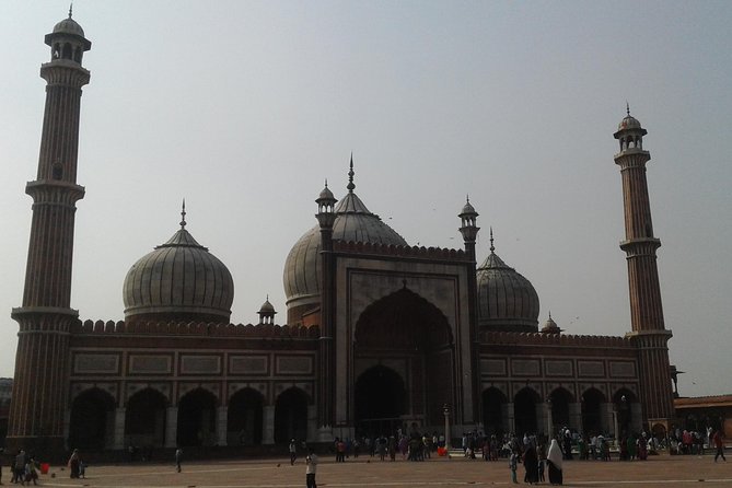 Private City Tour of New Delhi and Old Delhi - Qutub Minar and Delhi’s earlier Muslim rule