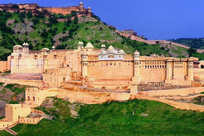 Private Day Tour Delhi To Jaipur By Train - A 5am Delhi pickup sets the pace