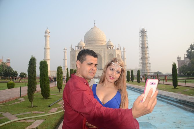 Private Day Tour of Taj Mahal and Agra Fort By Super fast train - Why the Gatimaan Express makes this Agra trip practical
