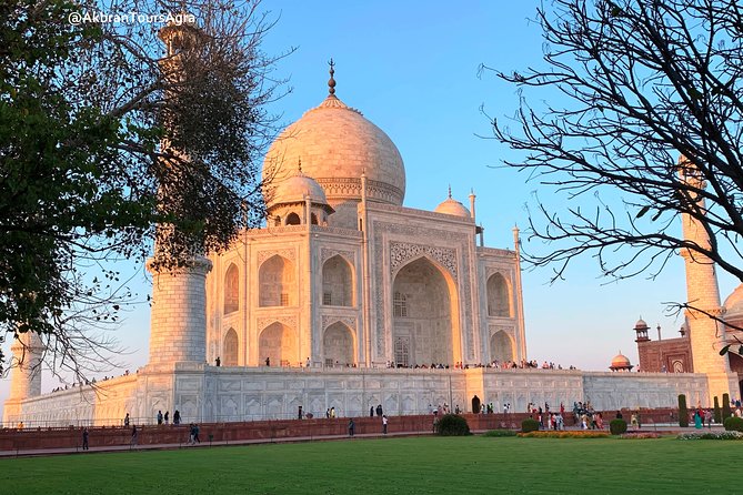 Private Day Tour of Tajmahal From New Delhi Including Agra Fort and Baby Taj - Entering the Taj Mahal with a local guide