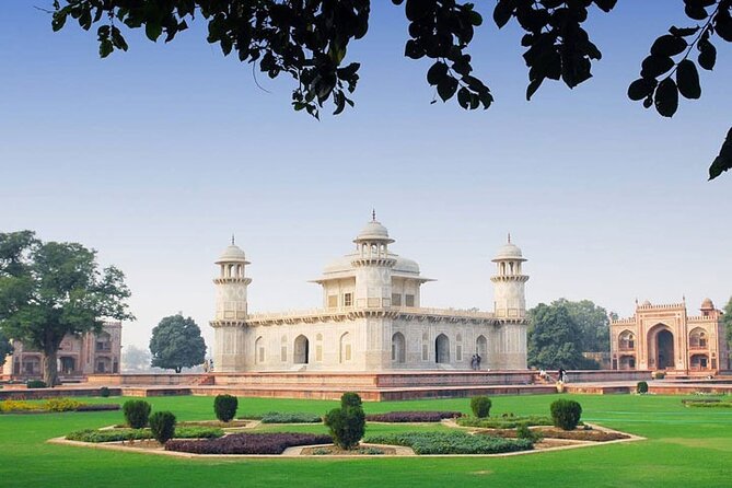 Private Day Tour Taj Mahal Agra Fort Baby Taj From Delhi By Car - Agra Fort and the Mughal court