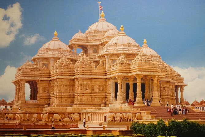 Private Delhi Spiritual and Temples Tour - Jama Masjid and the red sandstone courtyard