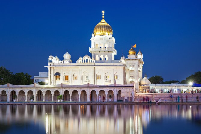 Private Delhi Temples and Spiritual Sites 6 Hours Tour - Old Delhi begins with Jama Masjid