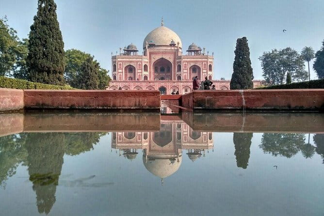 Private Full Day Old Delhi and New Delhi City Tour - Qutub Minar, Delhi’s tallest historic landmark