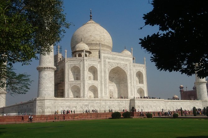 Private Full Day Taj Mahal Tour From Delhi by High Speed Gatiman Express Train - Why the Gatiman Express makes Agra possible in one day