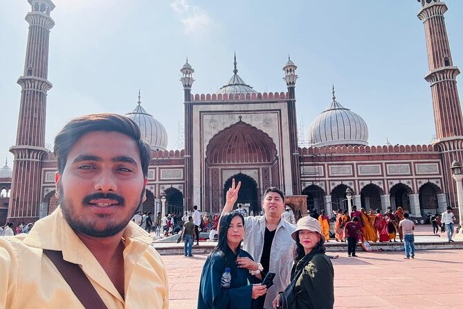 Private Full or Half Day Old and New Delhi City Tour - Why this tour works for a first day in Delhi