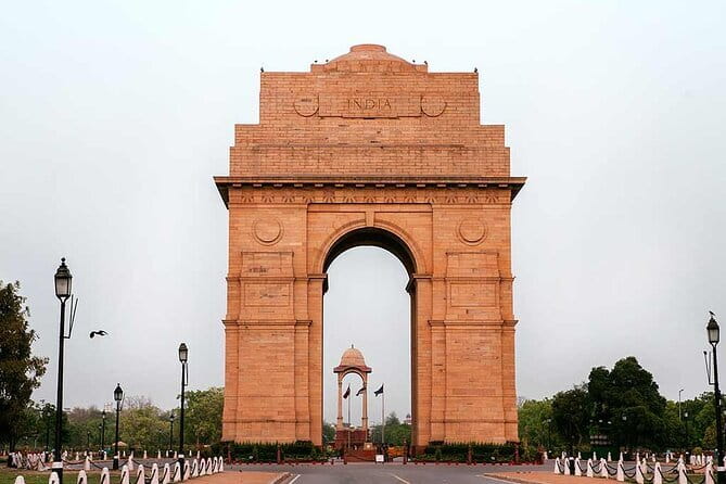 Private Golden Triangle 5 Days Delhi, Agra Jaipur By Car & guide - Day 2: Sunrise at the Taj Mahal and Agra Fort