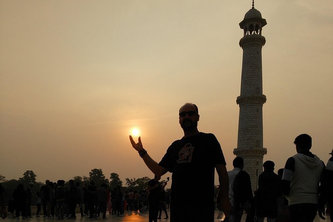 Private Guided Tour Tajmahal and Agra from New Delhi - Who should book this Agra experience