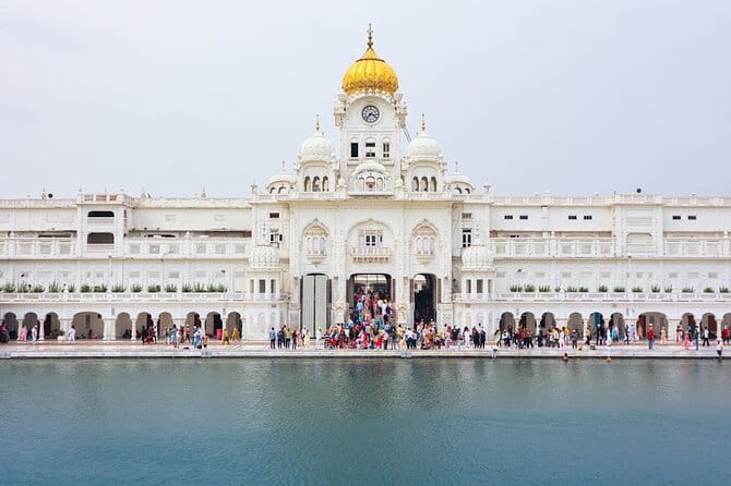 Private New Delhi & Old Delhi Half-day Tours - Khari Baoli: Delhi through scent and trade