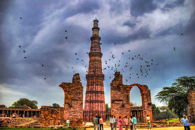 Private New Delhi Tour by Car - The Red Fort: Delhi’s grand Mughal opening