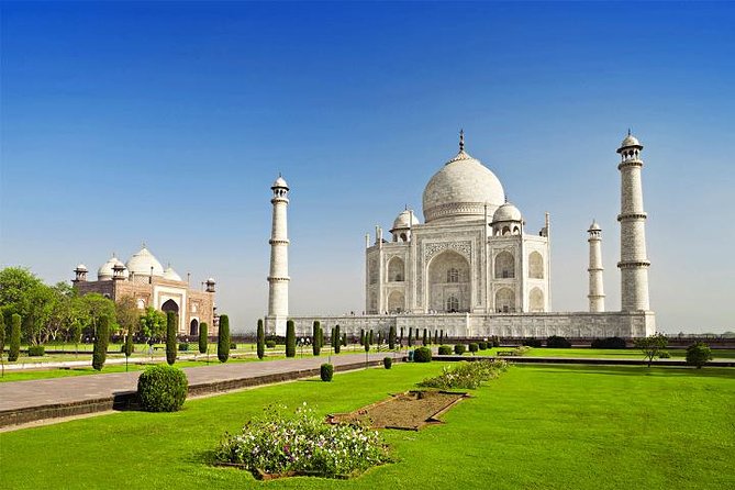 Private One Day Tour of Taj Mahal, Agra Fort & Fatehpur Sikri from New Delhi - Three hours at the Taj Mahal