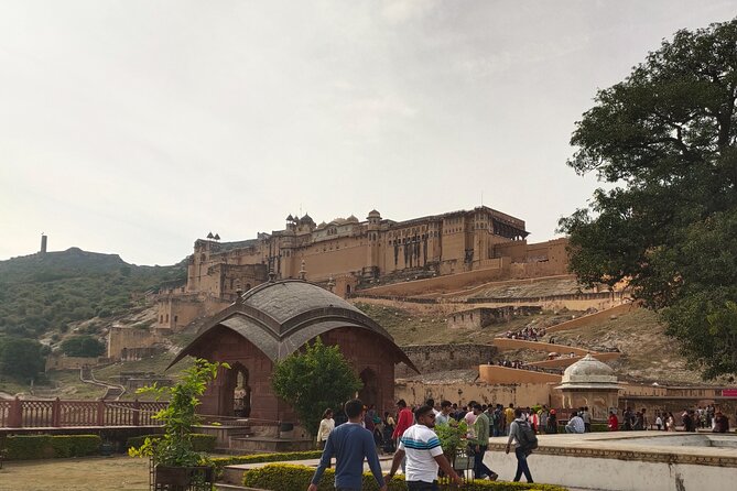 Private Same Day Jaipur Tour from Delhi by Car - Hawa Mahal, Jaipur’s famous facade