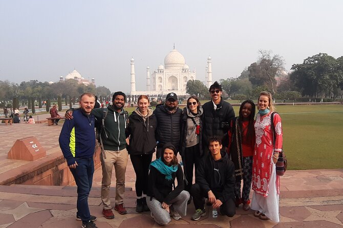 Private Sunrise Taj Mahal Tour by Car from Delhi - All Inclusive - Agra Fort and the Mughal court