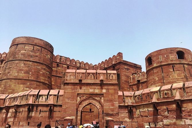 Private Taj Mahal ,Agra Fort and Baby Taj Tour From New Delhi - Buffet lunch at The Salt Cafe