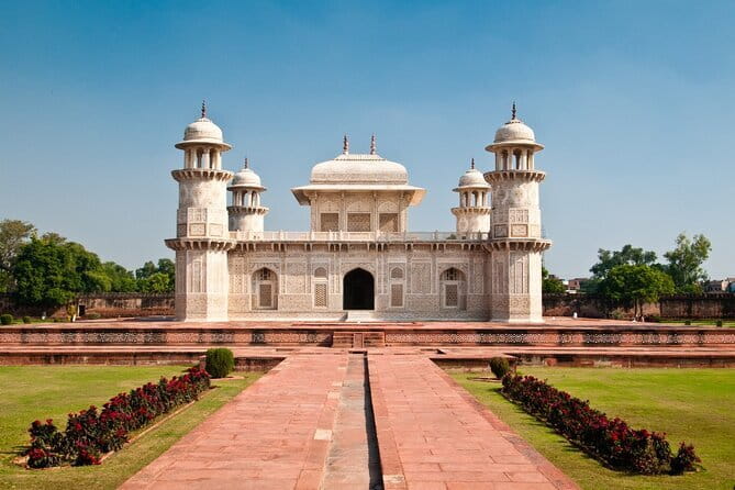 Private Taj Mahal, Agra Fort & Baby Taj Tour from Delhi by Car - The ride back to Delhi