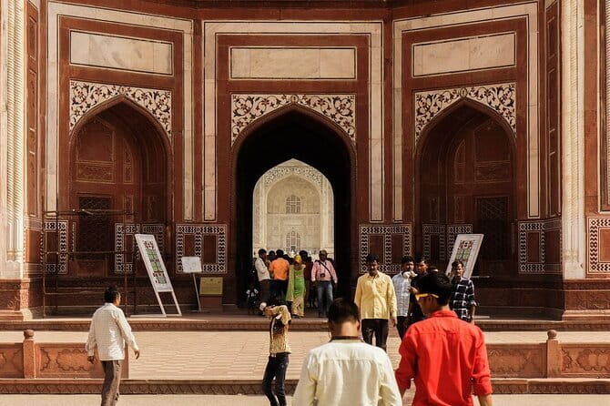 Private Taj Mahal & Agra Fort Guided Tour from Delhi - Who Should Book This Tour