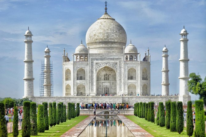 Private Taj Mahal & Agra Tour by Express Train From - Delhi - Reaching the Taj Mahal before the afternoon heat