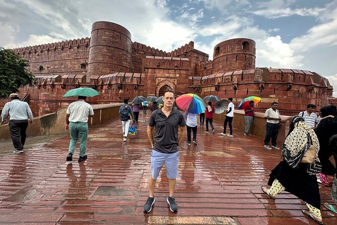 Private Taj Mahal and Agra Day Tour from Delhi-All Inclusive - Entering the Taj Mahal With a Local Guide