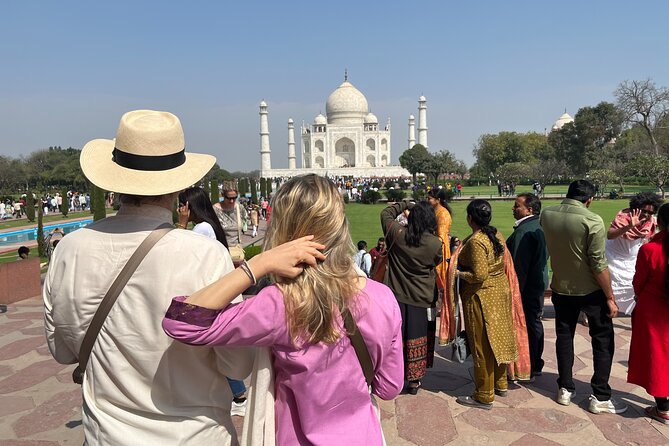 Private Taj Mahal and Agra Fort Tour from Delhi- All Inclusive - The private car and group sizes