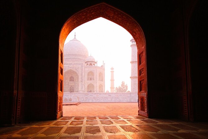 Private Taj mahal and Agra Tour from Delhi by Car - A very full day from Delhi to Agra