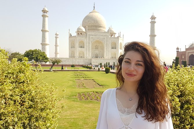 Private Taj Mahal Day Trip From Delhi - Agra Fort: Mughal power after the marble