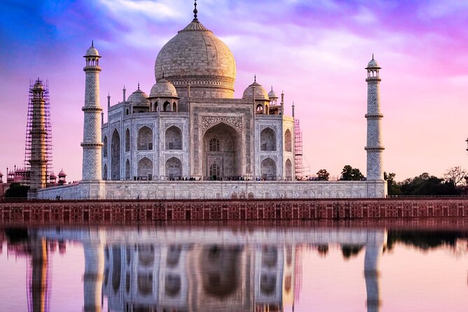 Private Taj Mahal Tour from Delhi by Car - What your guide adds to the day