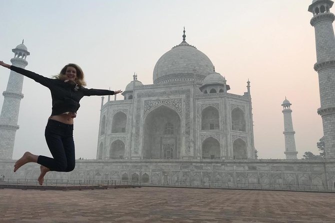 Private Tour: One Day Trip To Agra from Delhi by Car Visit Taj Mahal & Agra Fort - The 4pm drive back to Delhi