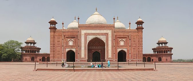 Private Tour:Sunrise Taj Mahal Love Tour From Delhi including Agra fort - Why a sunrise start changes the Taj Mahal visit