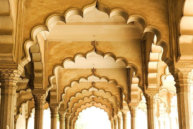 Private Tour:Sunrise Taj Mahal Love Tour From Delhi including Agra fort - What the strongest praise points to