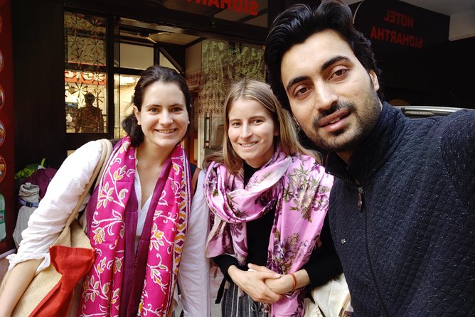 Private Transfer Delhi -Jaipur || Jaipur- Delhi - Choosing between a sedan, SUV, and minibus