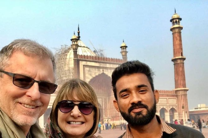 Private Walking Tour: Old Delhi including Ancient Havelis and Chandni Chowk - Chandni Chowk, Kinari Bazaar, and the crush of the market