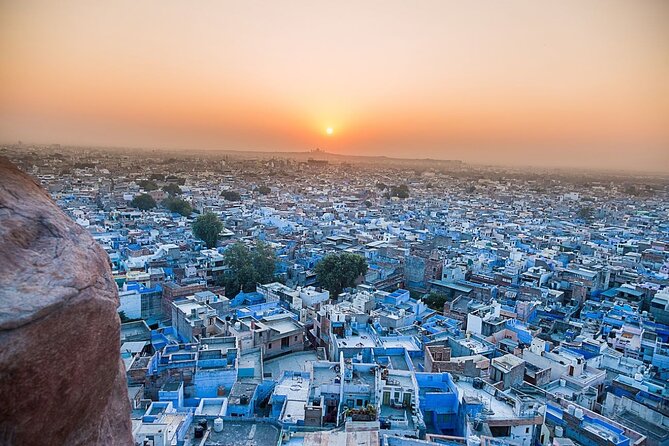 Rajasthan:- Maharaja Places of Royal Rajasthan 07- Days Tour - Ranakpur brings a different kind of grandeur