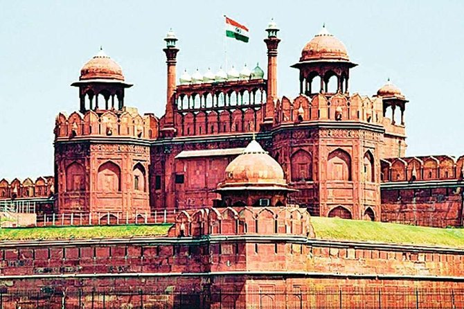 Red Fort Delhi Entry tickets with Licensed Tour Guide - Guides who add real value
