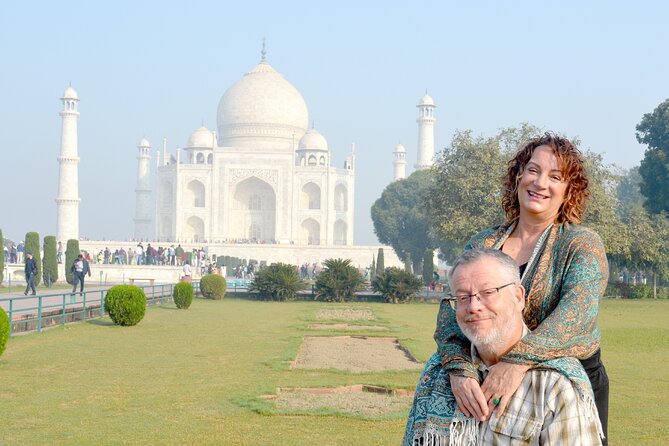 Same Day Agra Tour By Luxury Gatimaan Train From Delhi - Booking details worth checking before you go