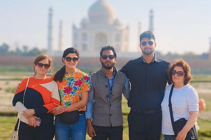 Same Day Agra Tour to Taj Mahal, Agra Fort & Itmad-ud-Daula - Is $118 a fair price?